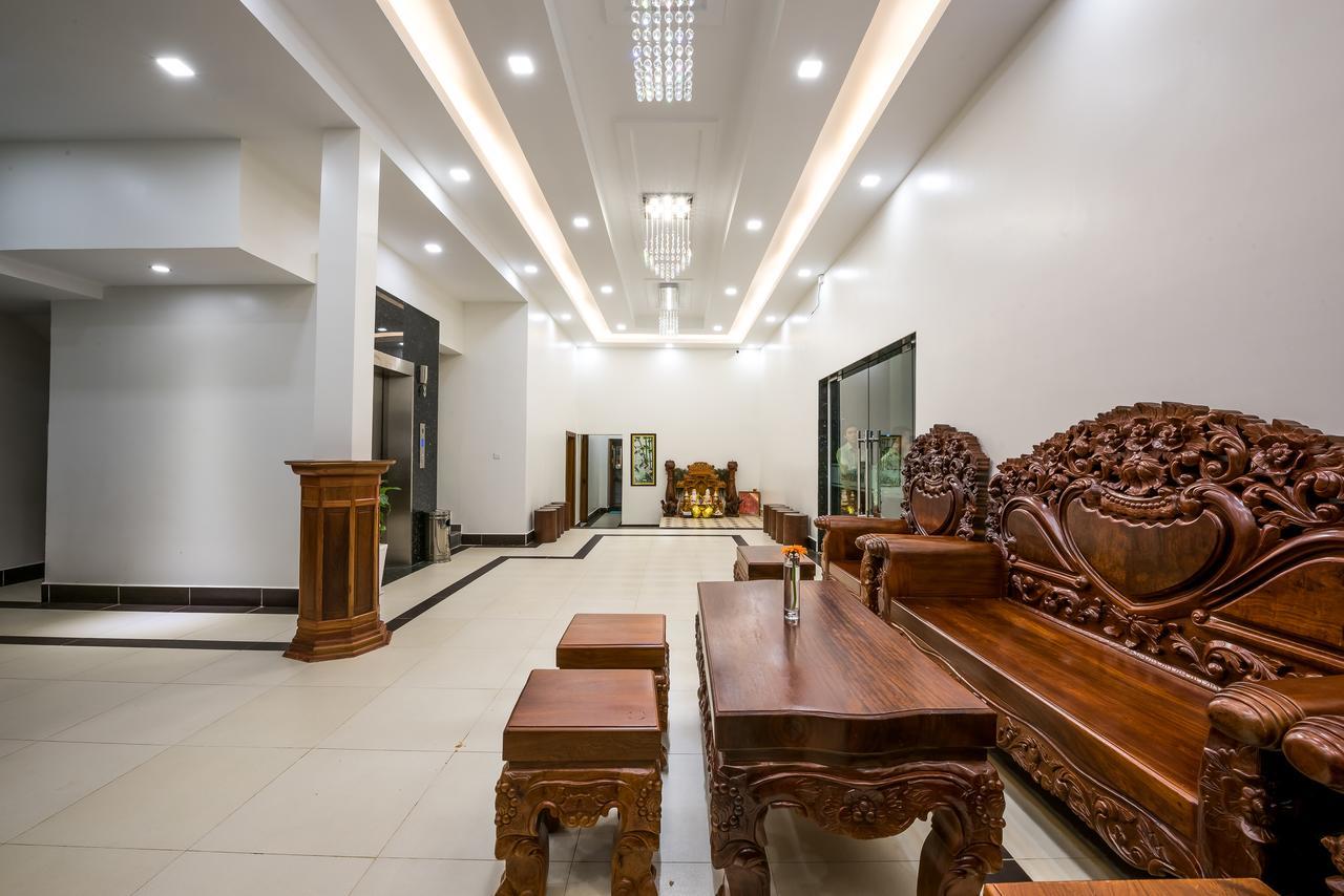 NKS Hotel Phnom-Penh Buitenkant foto